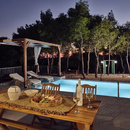 Tramonto Di Roccia Villas