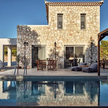 Tramonto Di Roccia Villas *