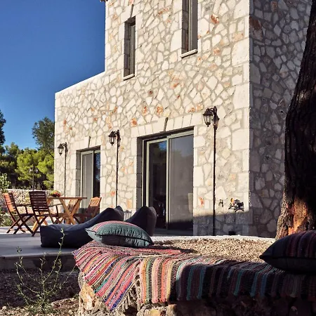 Tramonto Di Roccia Villas *